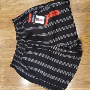 NWT women's, black with white stripe detail, linen/rayon blend shorts